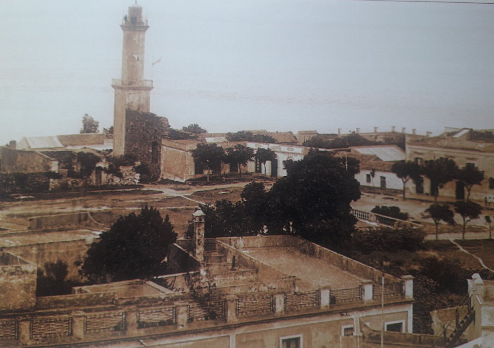 La Fundación de Colonia del Santísimo Sacramento Un encuentro cultural en el Río de la Plata Argentina