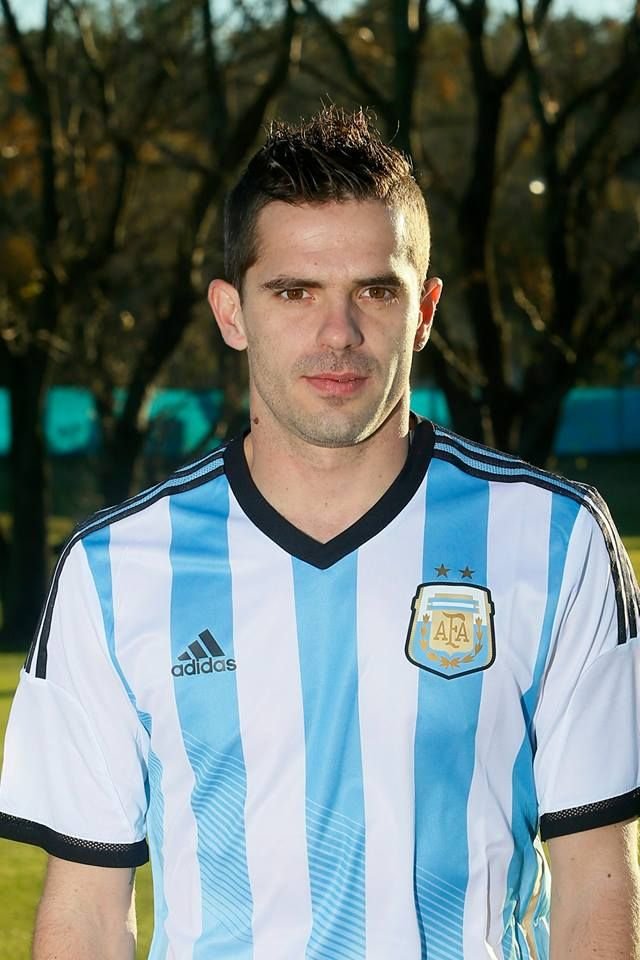 Fernando Gago argentina biografía