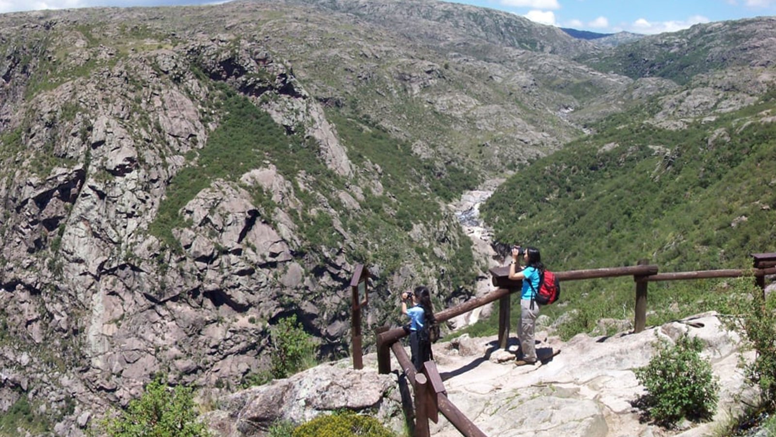 La Resistencia de los Yacarés La batalla por el Parque Nacional Quebrada del Condorito Argentina