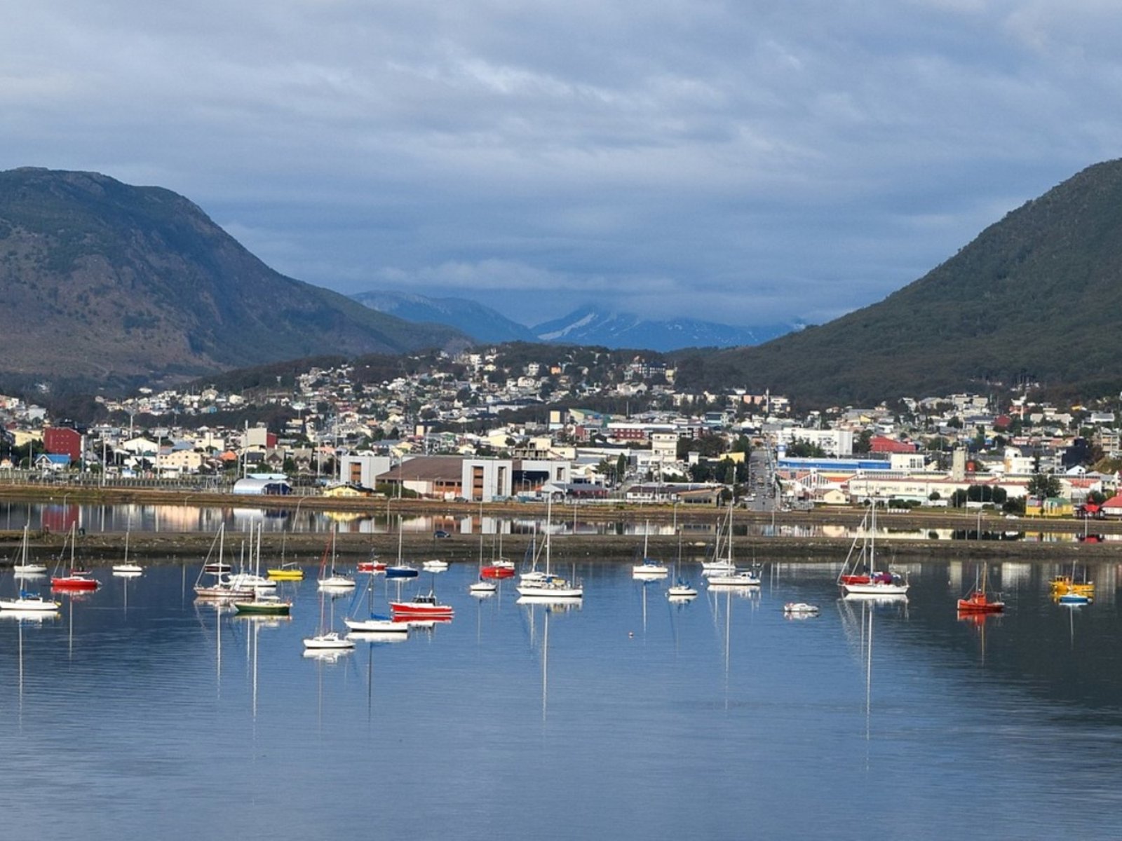 Explora los detalles sobre ¿De cuánto es el salario mínimo en Tierra del Fuego e Islas del Atlántico Sur en mayo 2025?. Noticias actualizadas y análisis profundos en InfoNow.