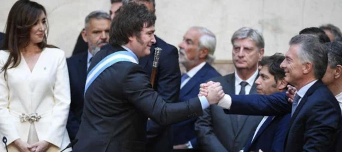 El tablero político bonaerense se agita con nuevas alianzas y negociaciones El actual escenario político en la provincia... Lee más sobre preguntas, cargo, c...