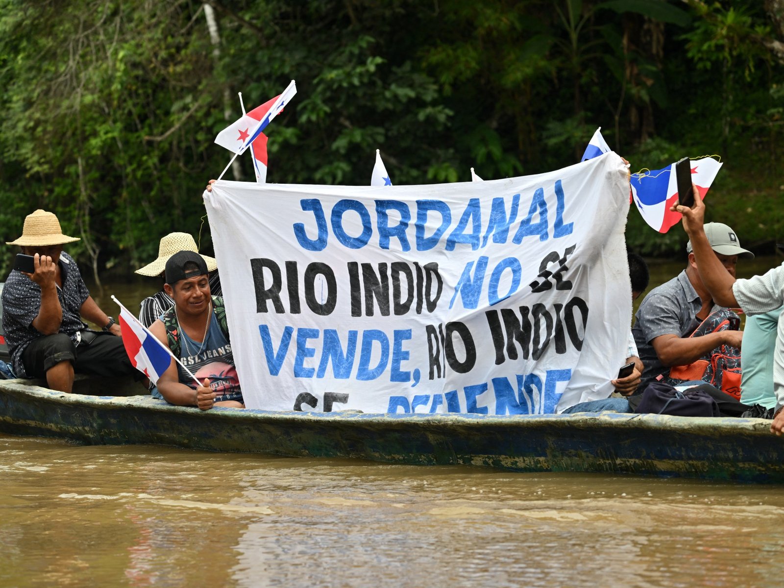 Explora los detalles sobre Local communities vow to fight new Panama Canal reservoir. Noticias actualizadas y análisis profundos en InfoNow.