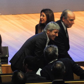 Sin gobernadores peronistas ni Jorge Macri, Francos y Caputo intentaron convencer a 17 provincias para que adhieran al plan de dólares para flexibilizar controles a ahorristas