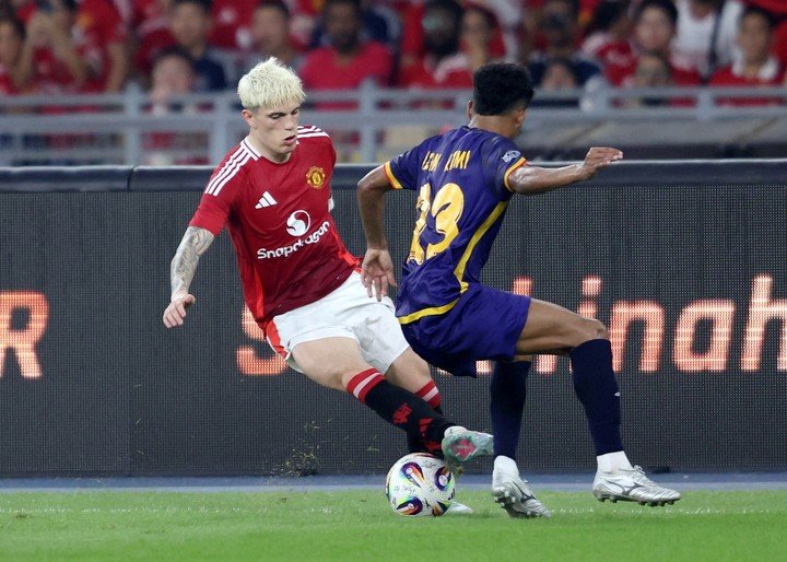 Garnacho, ante el ASEAN All-Stars. (Foto: REUTERS/Hasnoor Hussain)