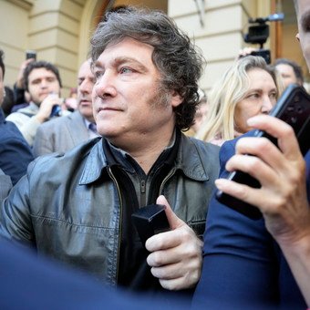 Bariloche declaró persona no grata a Javier Milei por sus dichos sobre Malvinas