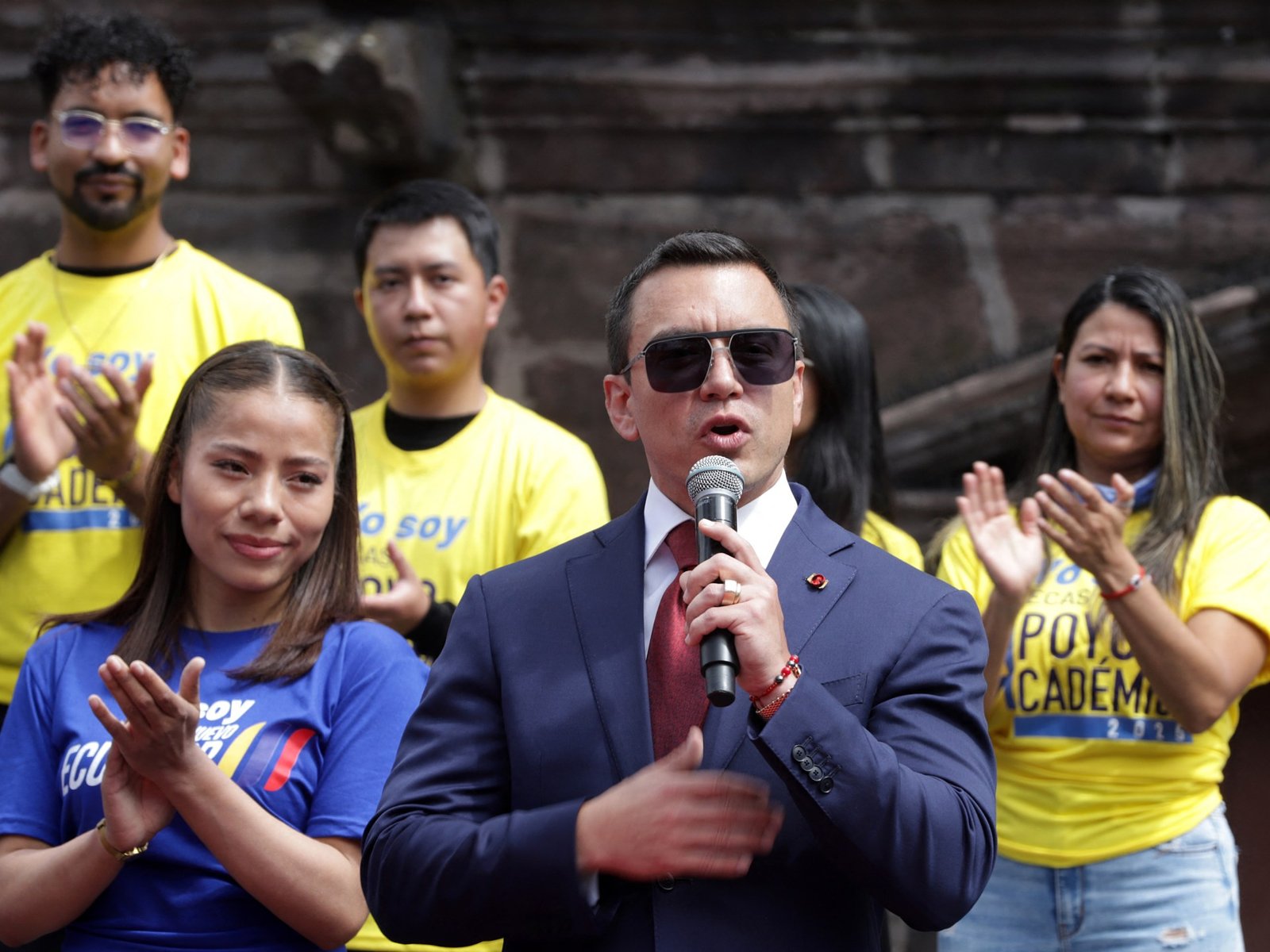 Un nuevo capítulo para Ecuador bajo el liderazgo de Noboa La reciente toma de posesión de Daniel Noboa como presidente d... Descubre más sobre faciliten, uni...