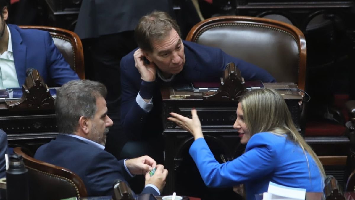 Explora los detalles sobre Se tensa pero no se rompe: quién es quién en el bloque del PRO. Noticias actualizadas y análisis profundos en InfoNow.