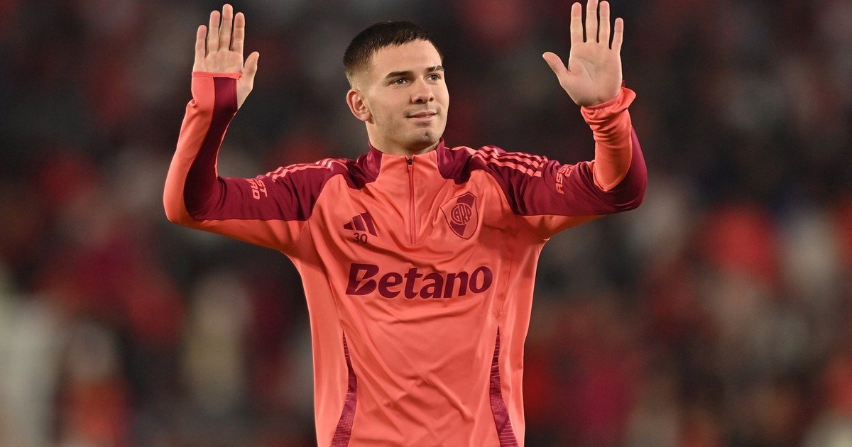 La Joya de Núñez en el Ojo del Huracán El mundo del fútbol está en constante efervescencia, y en estos momentos, uno de ... Descubre más sobre apenas, pagar,...
