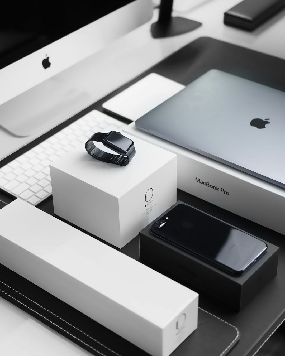 Descubre más sobre "Apple y el futuro de la realidad aumentada: Transformaciones esperadas para 2025.". Información útil en InfoNow.