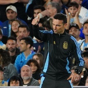 Con Messi, Mastantuono, Lomónaco y algunas sorpresas, los convocados de Scaloni para la doble fecha de Eliminatorias