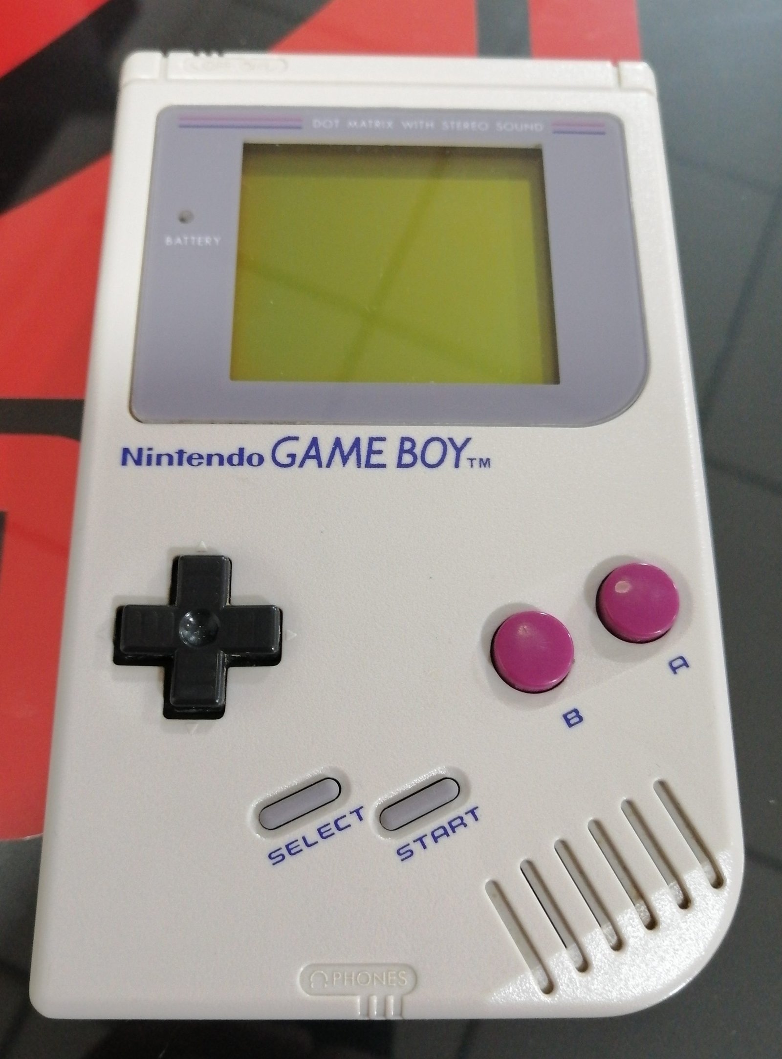 Esta app convierte tu Apple Watch en un Game Boy [Prueba en mano] Parece que has escrito "ios", que podría referirse a "iOS", el sistema operativo de Apple. Si necesitás una traducción o contexto específico relacionado con "iOS", por favor, proporcioname más información y estaré encantado de ayudarte.