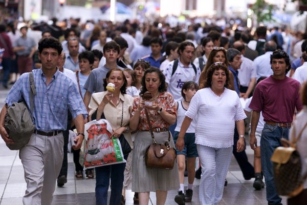La lucha por la clase media: un reflejo de la identidad argentina En un contexto en el que las transformaciones económic... Descubre más sobre construir, mis...