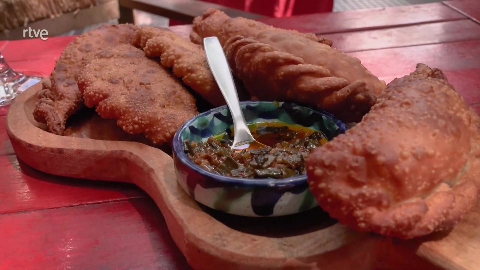 Las empanadas de río y su historia secreta Empanadas. receta