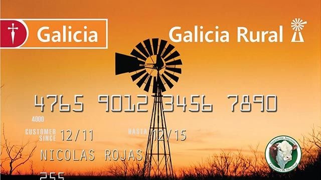El Banco Galicia pasó a remunerar las cuentas en dólares y promete «cara grande» en Bancos, Destacados