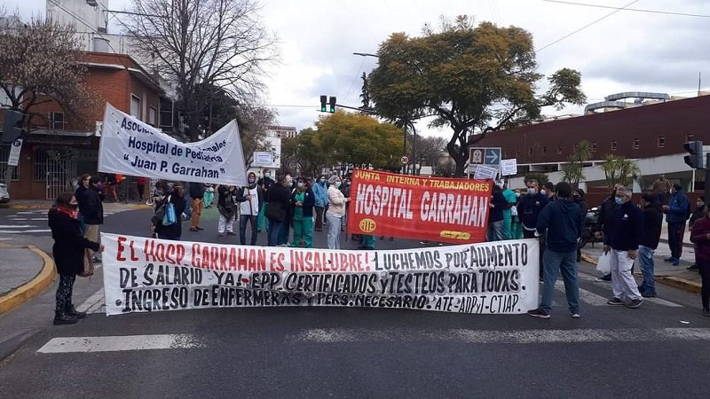 El Gobierno cruzó a los trabajadores del Garrahan en El Cronista, Economía