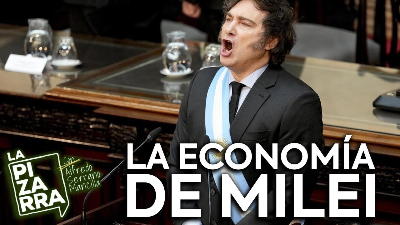 Con una pizarra, Milei dio una clase a sus diputados antes del envío de la ley en El Cronista, Economía
