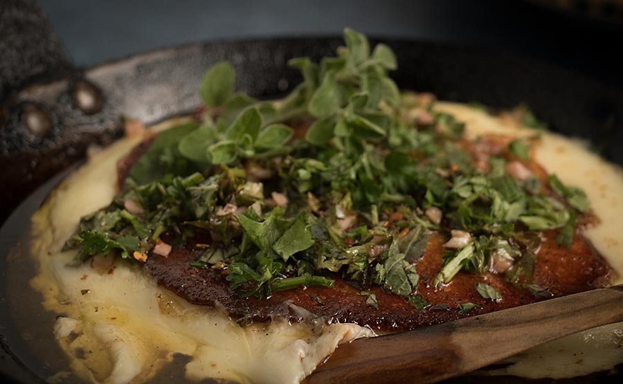 El arte de hacer provoleta con chimichurri según Agustina de Alba Chef. receta
