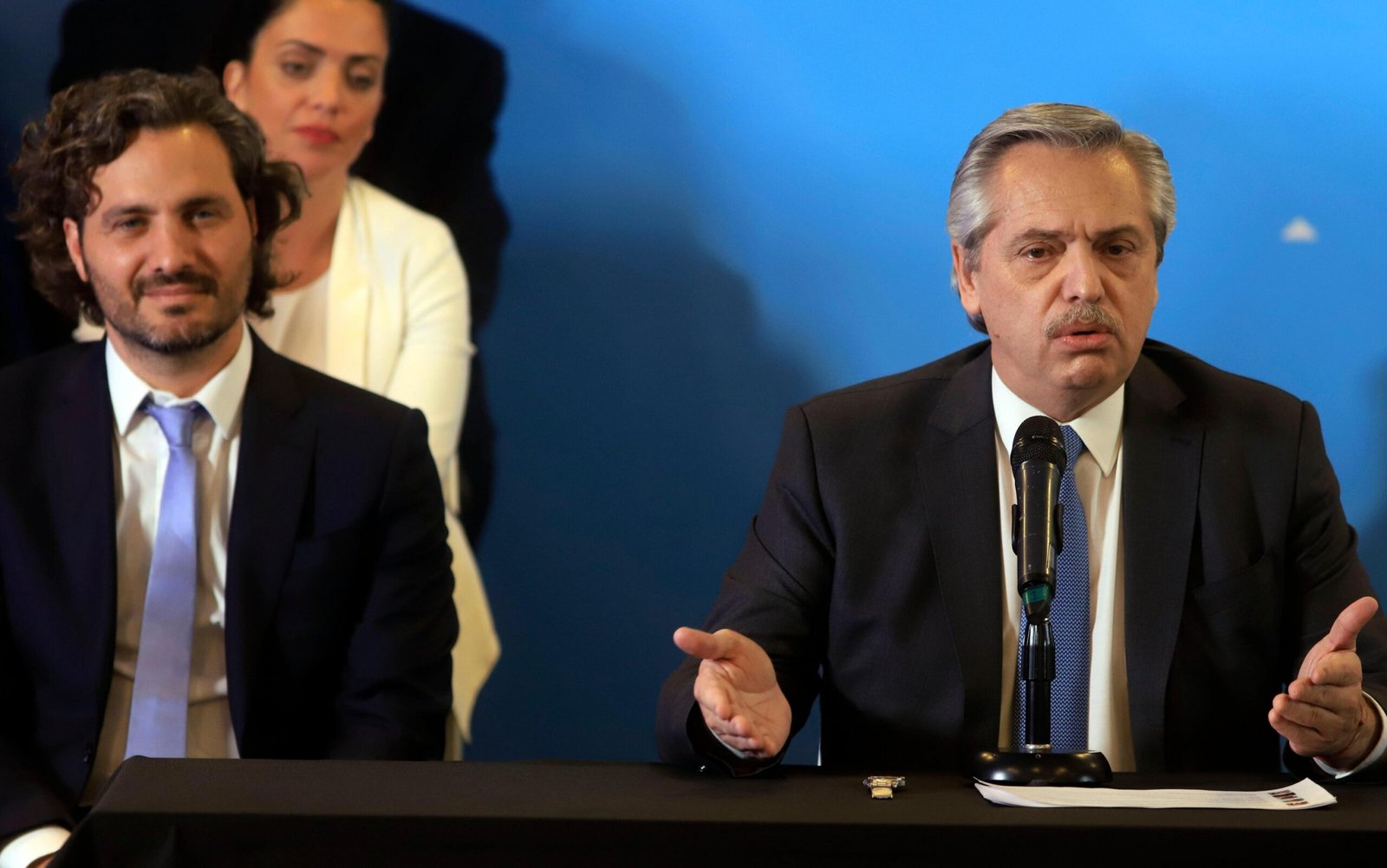 Se despertó el dólar oficial en El Cronista, Finanzas