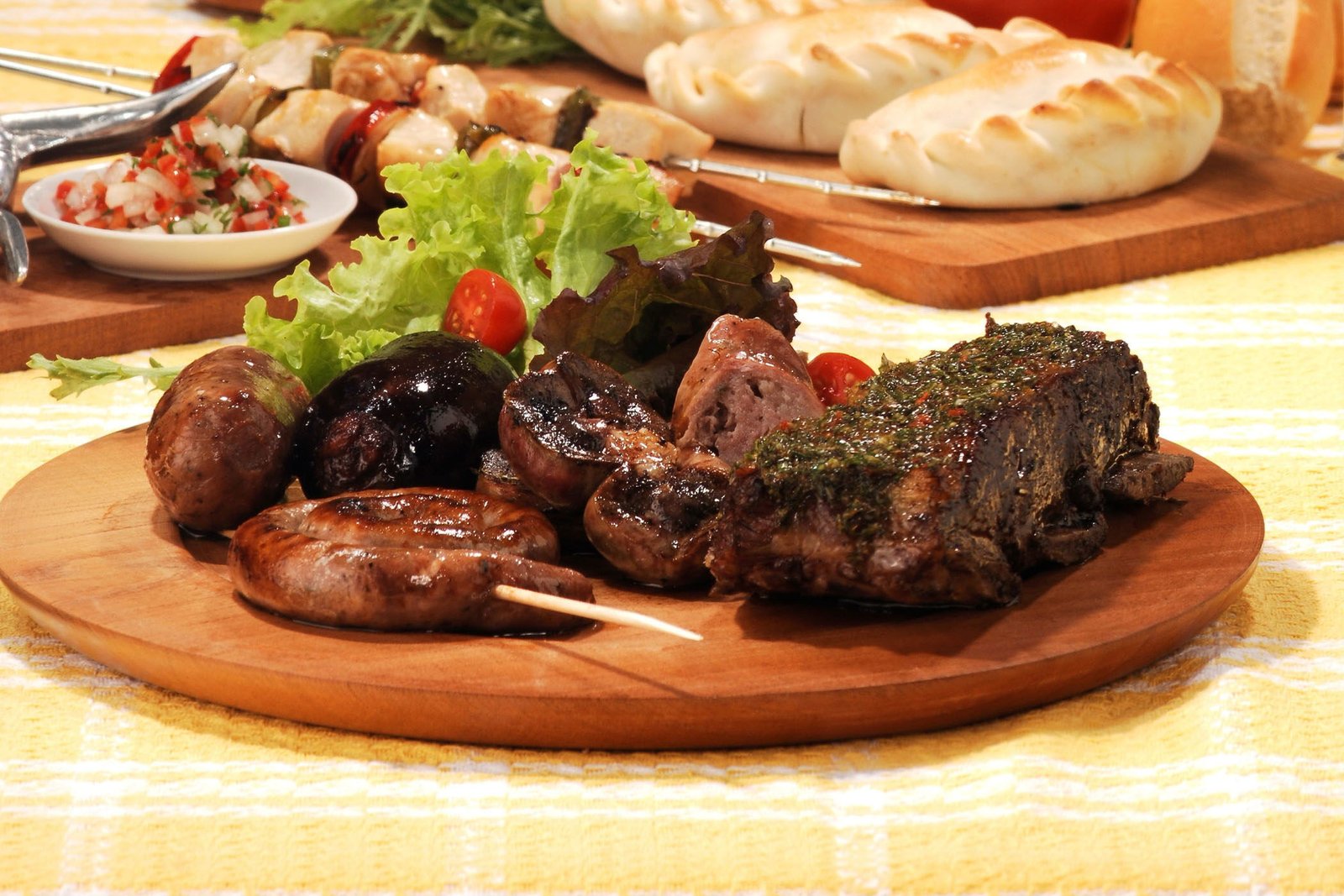 La experiencia del asado en el campo "Asado" ya está en español, y en Argentina se refiere a una parrillada de carne, que es un plato muy típico y querido en la cultura del país. Si necesitas más información o un contexto específico, no dudes en decírmelo. receta