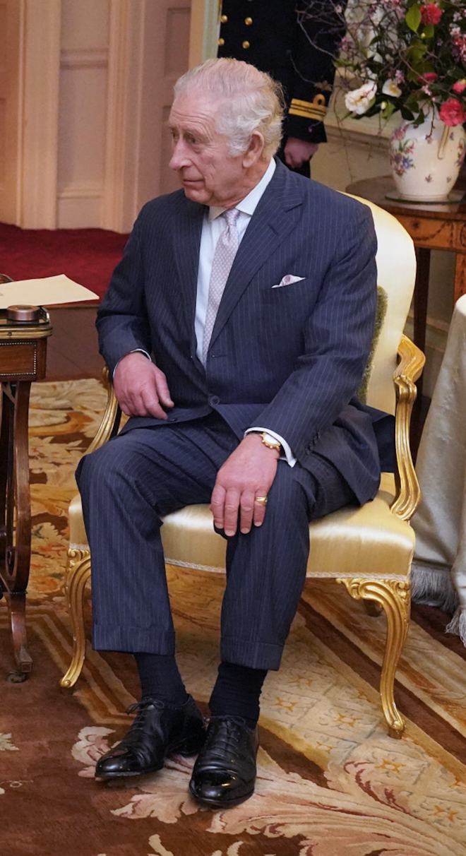 Preocupación por el Rey Carlos III en El Cronista, Internacionales