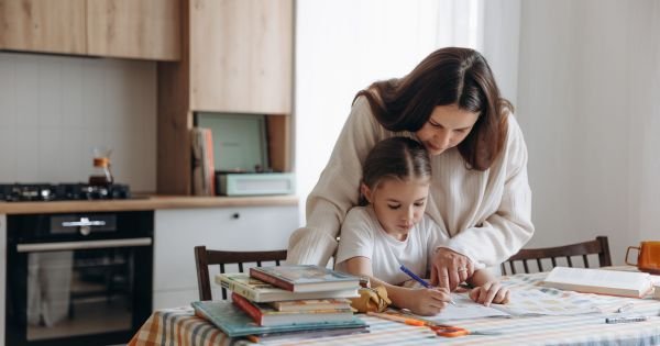 Atención empleadas domésticas en El Cronista, Economía