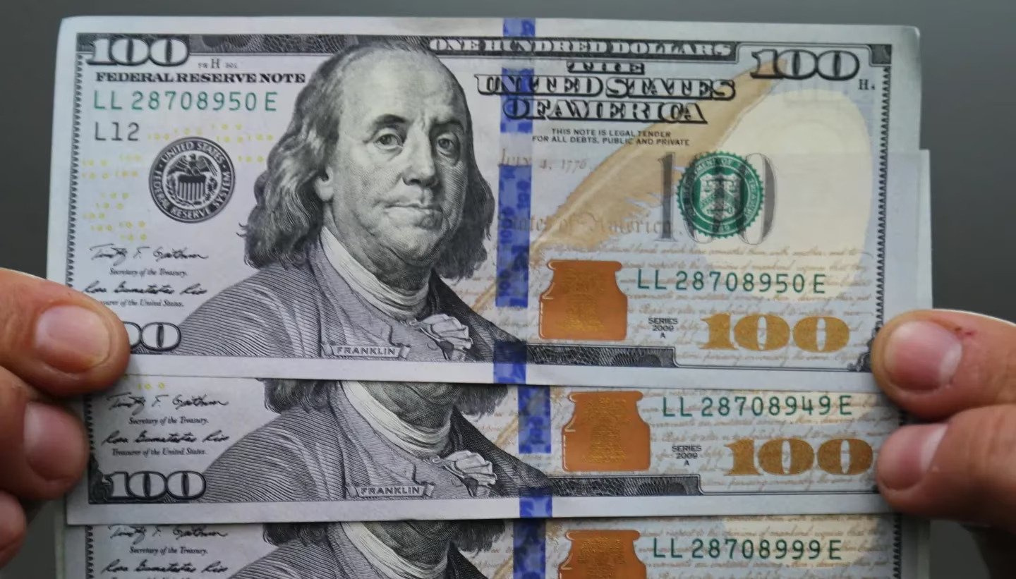 Precio del dólar blue hoy en El Cronista, Finanzas