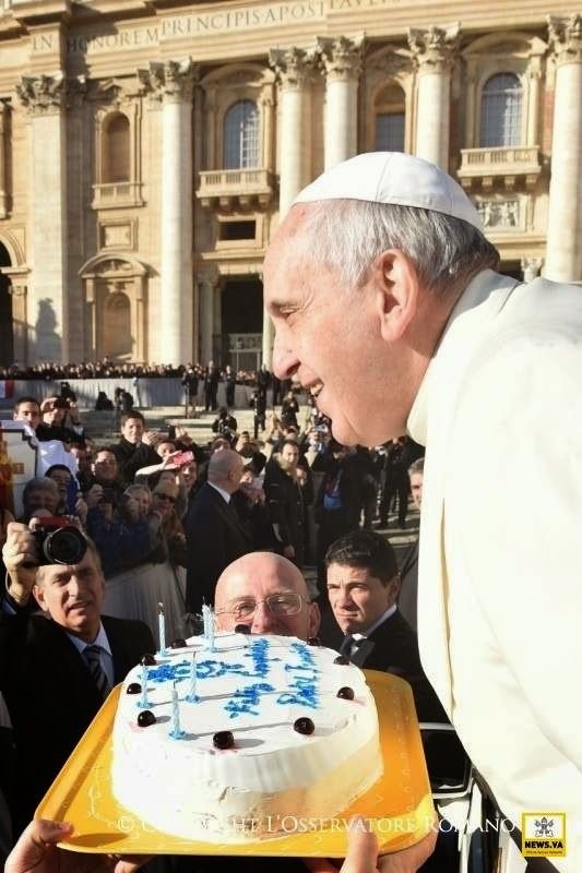 La historia detrás del pastel de papa El texto "plato" ya está en español. En español argentino se mantiene igual: "plato". Si necesitas una traducción de un contexto específico o una frase más larga, no dudes en compartirla. receta