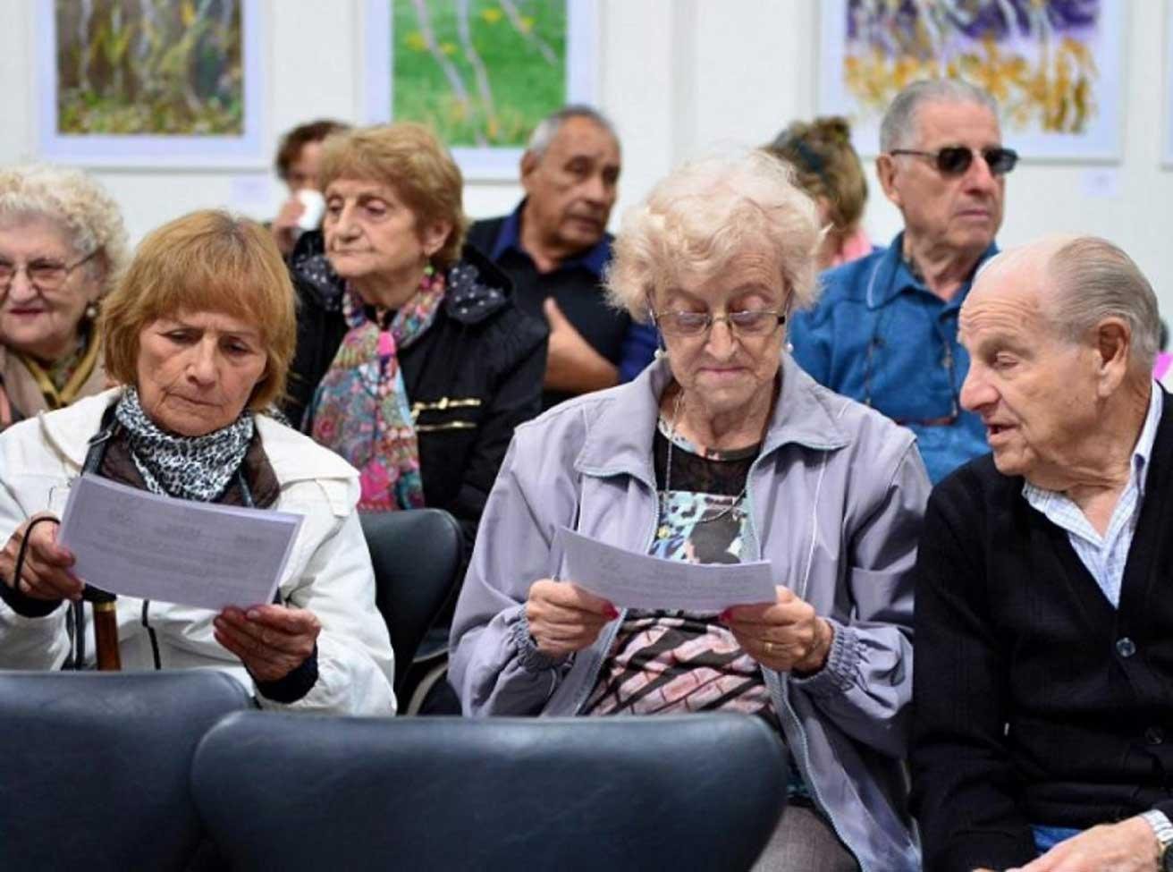 Vuelven los créditos para jubilados en El Cronista, Economía