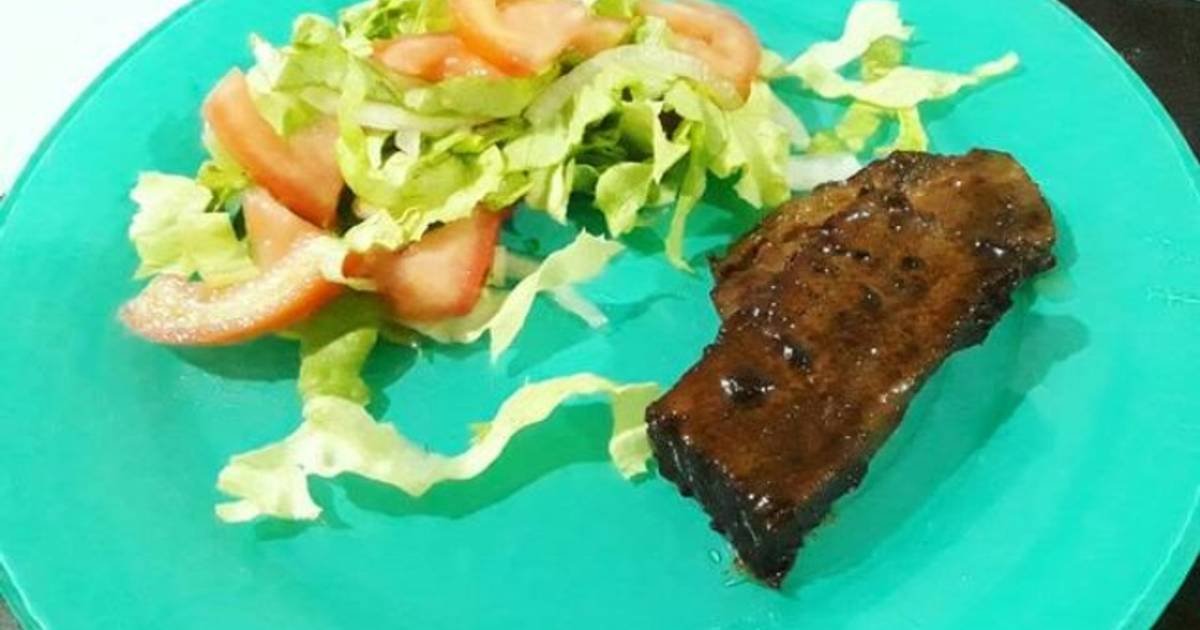 Los secretos del asado a la cacerola según Donato De Santis "Asado" ya está en español. Si te referís a la comida típica argentina, se utiliza la misma palabra. ¿Te gustaría que te ayude con algo más relacionado al asado o con otro texto? receta