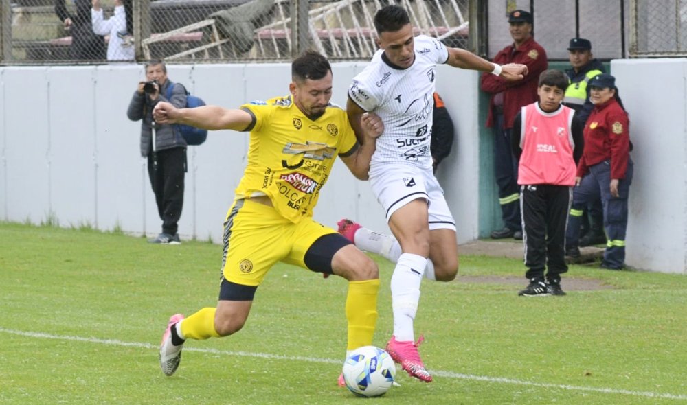 Imagen relacionada con Crucero del Norte se mide ante El Porvenir en una final decisiva por el ascenso en futsal AFA.