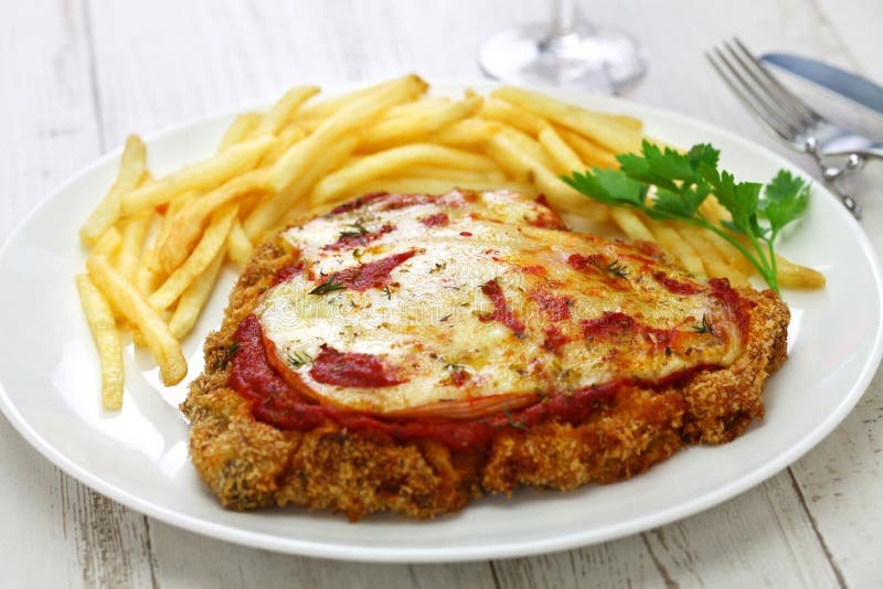 El arte de la milanesa La traducción de "milanesa" al español argentino es simplemente "milanesa". Es un plato típico de la cocina argentina que consiste en una carne empanada y frita, similar a la milanesa italiana. Si necesitas más información o un contexto específico, no dudes en decírmelo. receta