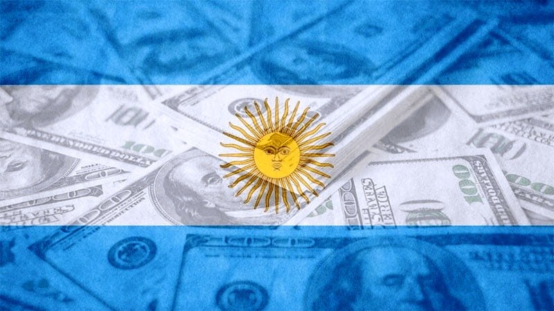 "En dólares y con financiación" en El Cronista, Economía