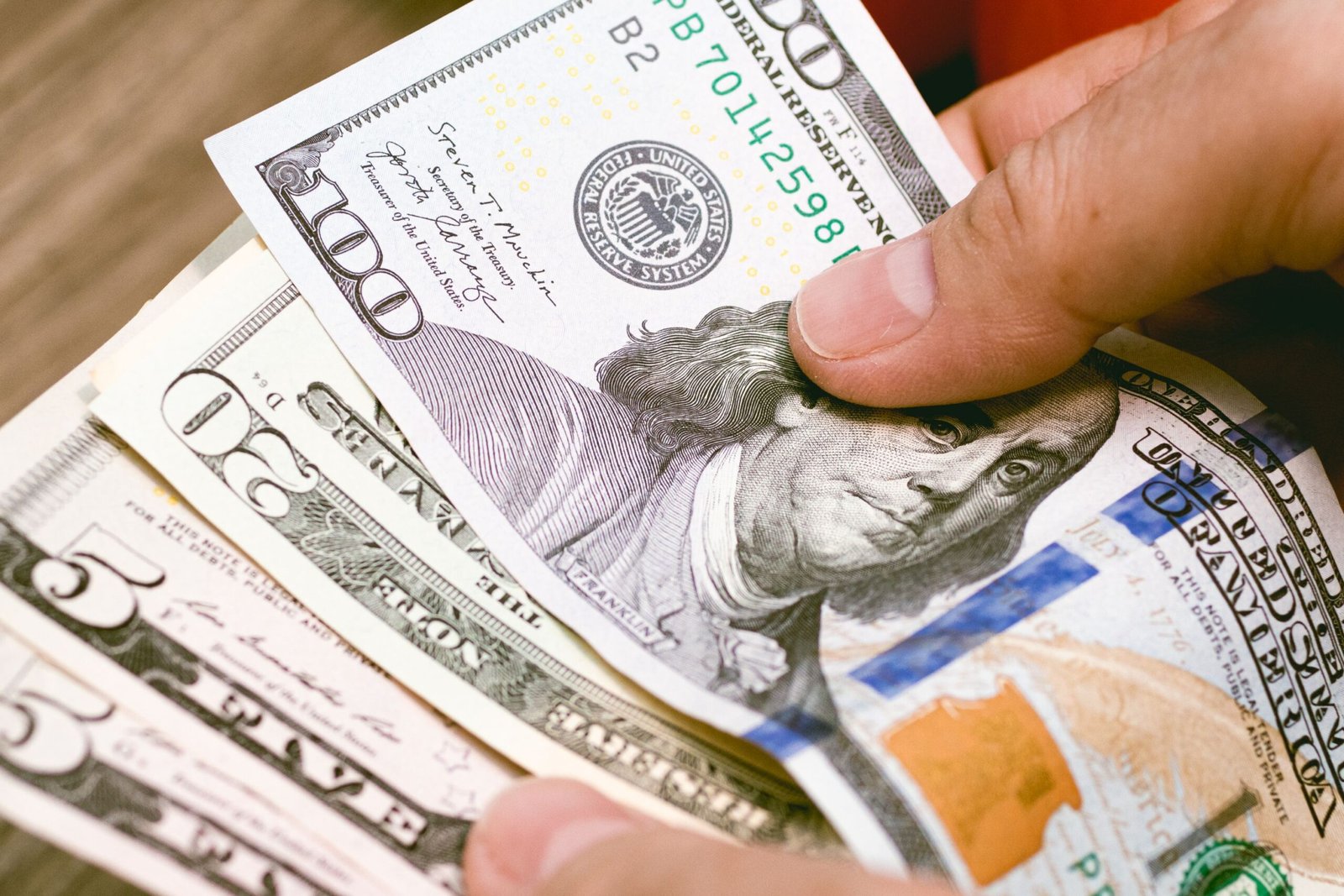 Dólar hoy y dólar blue hoy en El Cronista, Finanzas
