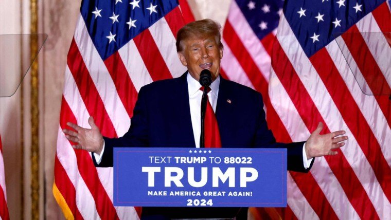 Donald Trump amenaza a Apple con una medida drástica si no fabrica iPhones en EE.UU. en El Cronista, Actualidad