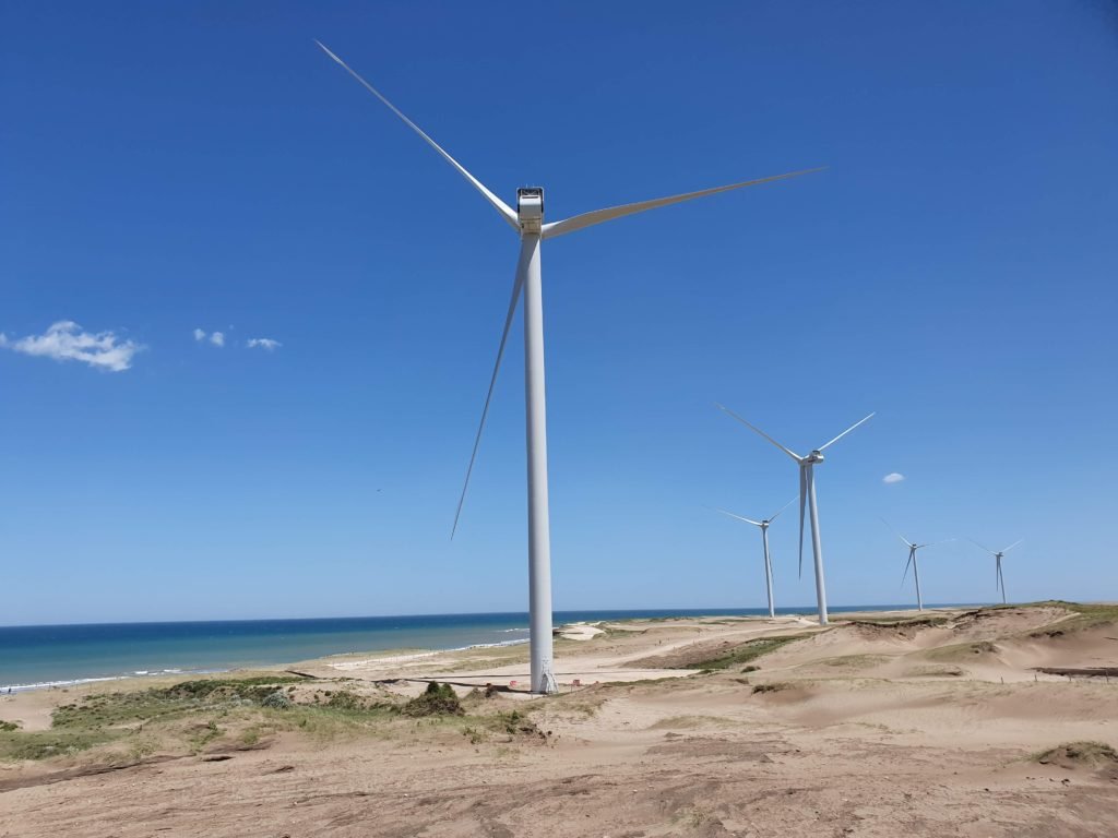AES confirma inversión de u$s 150 millones para ampliar su parque eólico Vientos Bonaerenses en El Cronista, Negocios