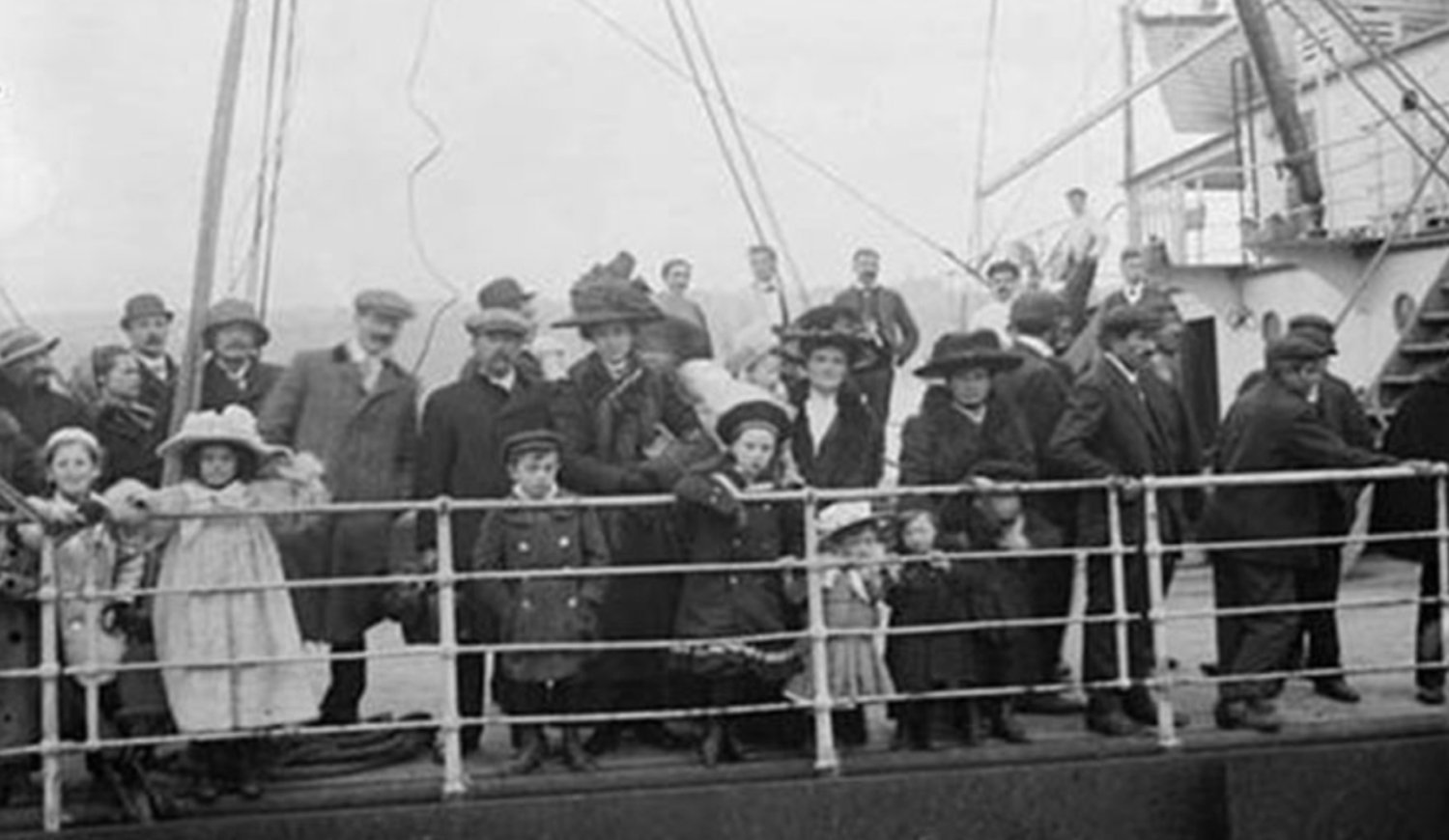 La llegada de los primeros inmigrantes italianos a Argentina Argentina