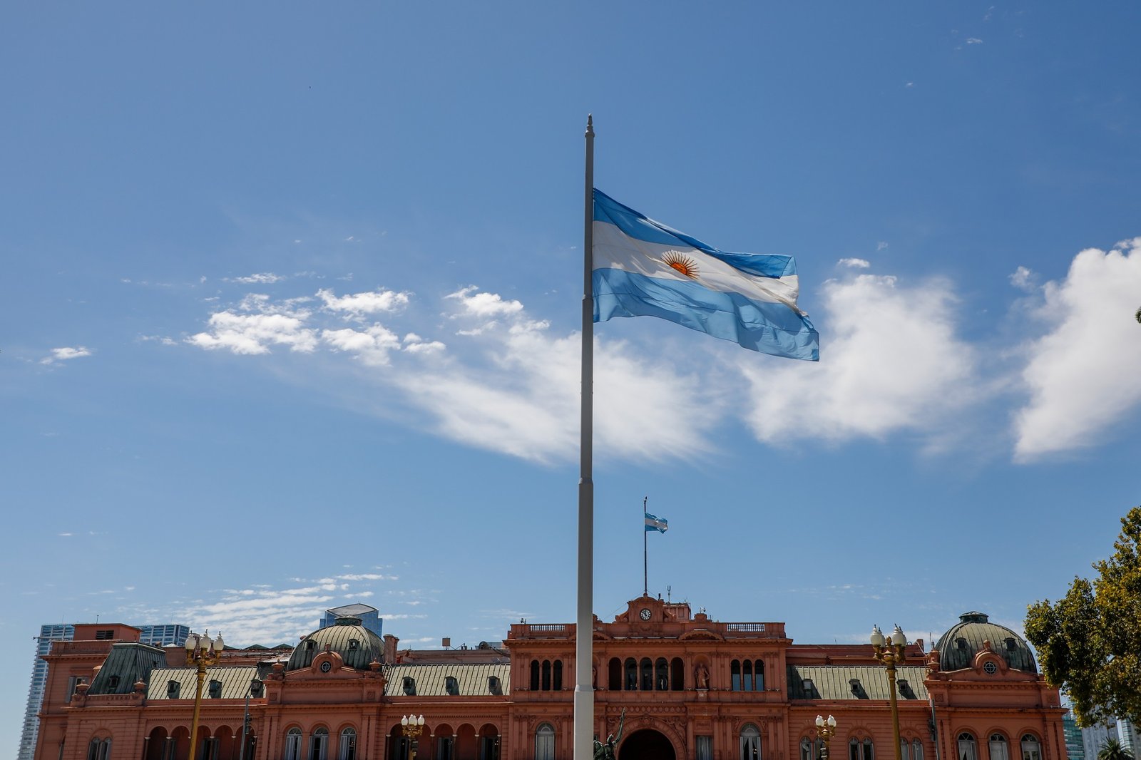 La creación de la Bandera Nacional un símbolo que trasciende Argentina