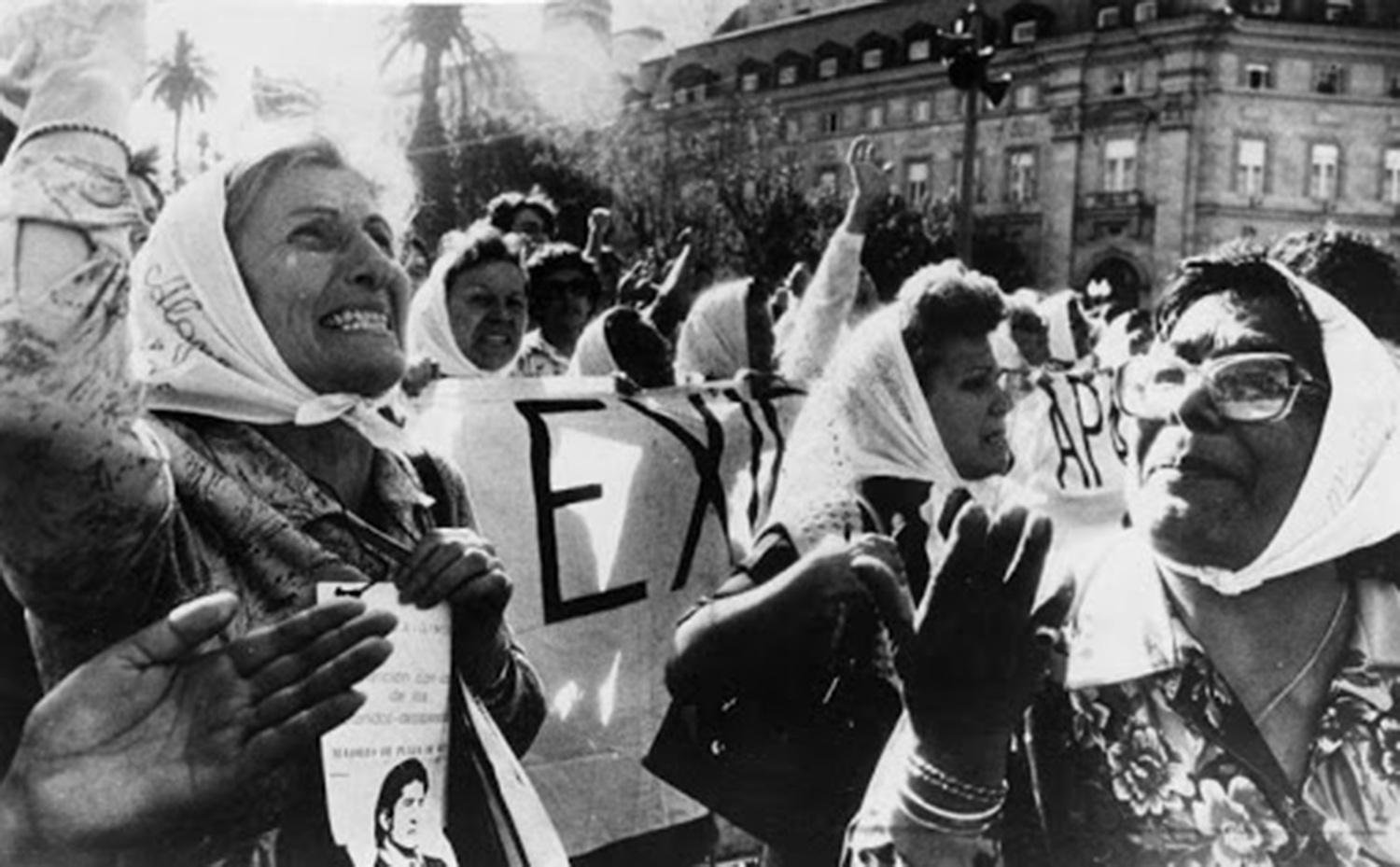 El nacimiento de Las Madres de Plaza de Mayo Argentina