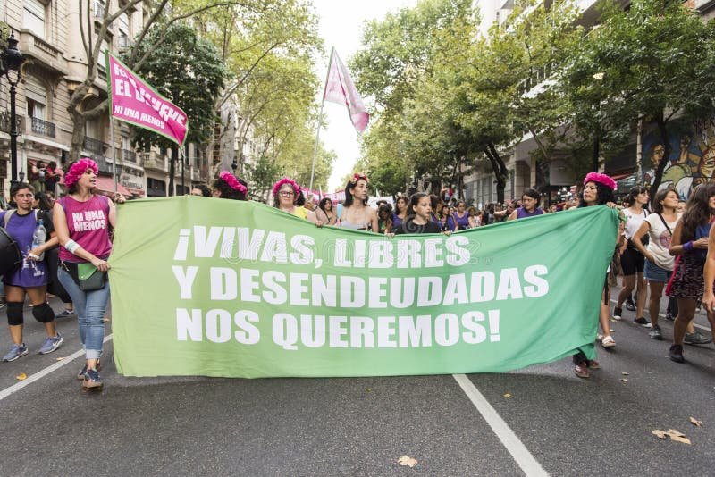El Día Internacional de la Mujer Reivindicaciones en Argentina Argentina