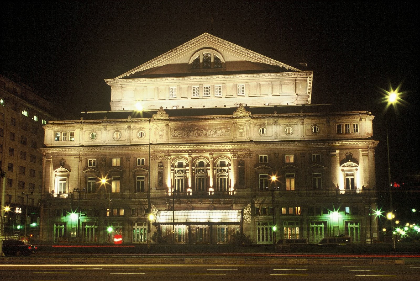 La fundación del Teatro Colón Un hito en la cultura argentina Argentina