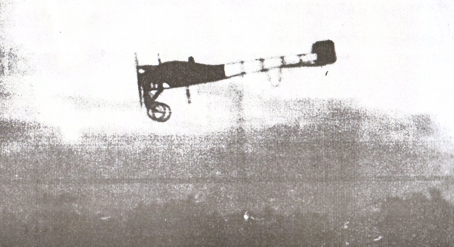 El nacimiento de la aviación argentina Primer vuelo de un aeroplano en Argentina Argentina