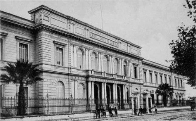 La fundación de la primera escuela técnica en Argentina un paso hacia la modernidad Argentina