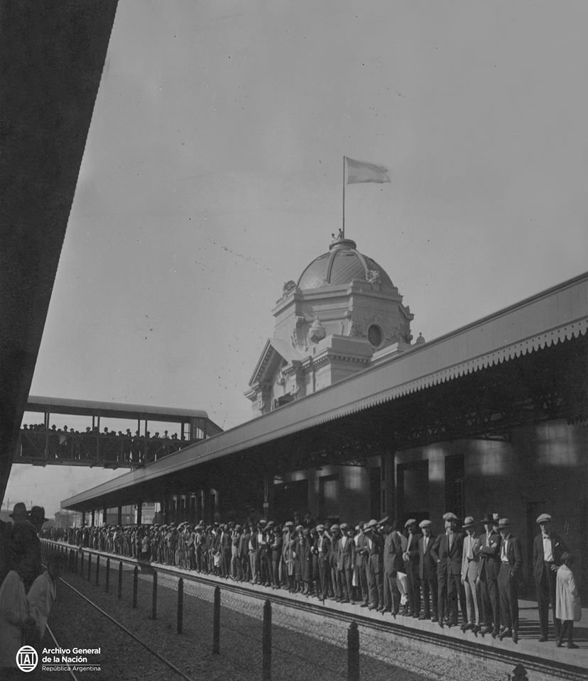 La inauguración del Ferrocarril Central en 1889 Argentina