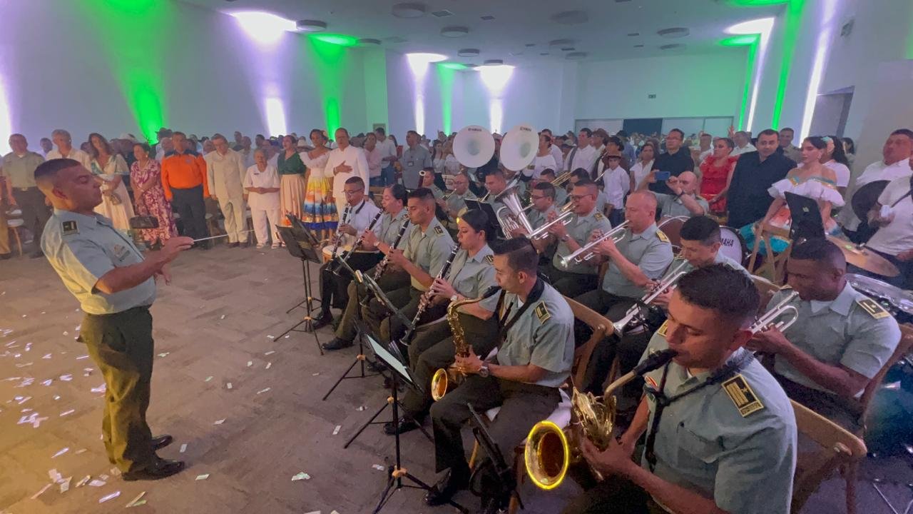 El nacimiento de la Banda Sinfónica de la Policía Federal Argentina Argentina