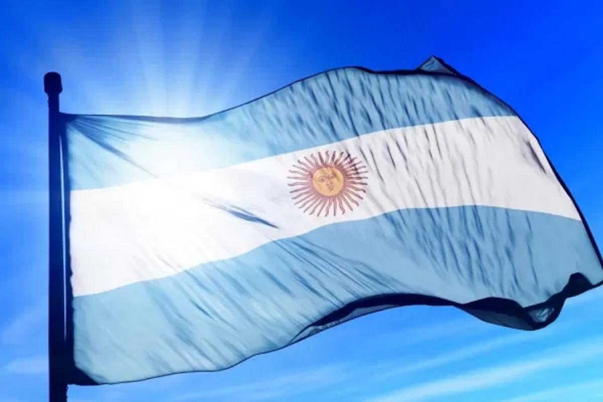 La creación de la Bandera Nacional Un hito olvidado del Argentina