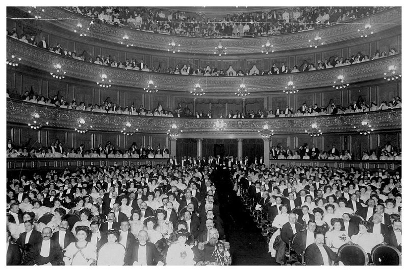 El nacimiento de la Actividad Teatral Nacional El Teatro Colón en 1908 Argentina