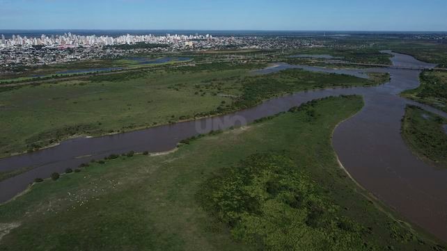 El la Independencia del Río Salado Argentina