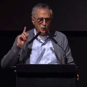 El ministro Lugones dijo que admira a los residentes del Garrahan y que la disputa real es por tres licitaciones