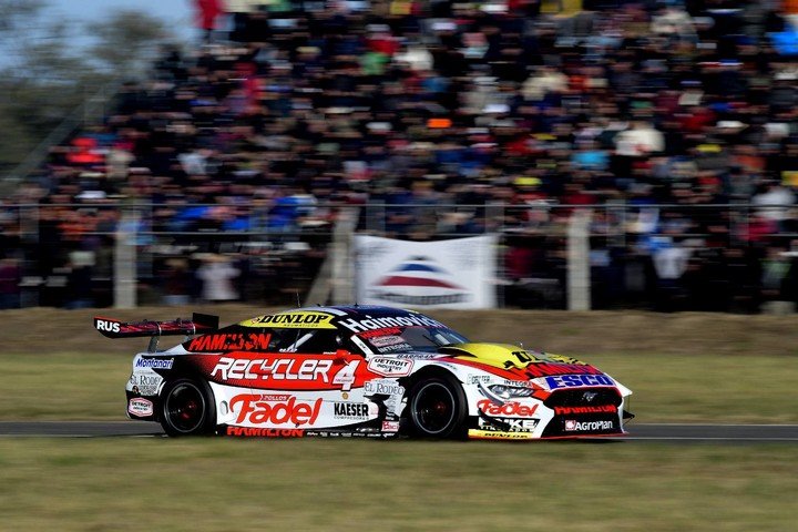 Mariano Werner le ganó con polémica a Santero. (Prensa ACTC)