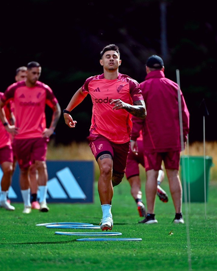 ADAM BAREIRO.PRENSA RIVER